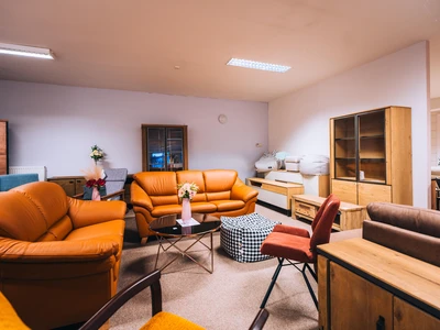 Sedací souprava GRACE od České firmy SOFANOVA - klasický elegantní design v mnoha variantách, lze v kůži či látce s možností rozkladu